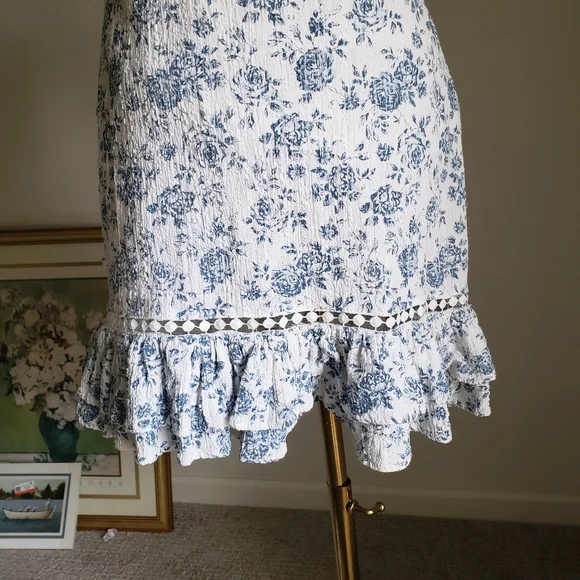 Minkpink Toile Floral Blue and White Open Back Mini Dress Small - Picture 3 of 11
